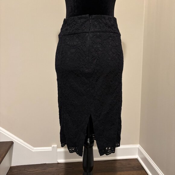 EXPRESS | Black Lace Pencil Skirt | Size 4 - Picture 4 of 8